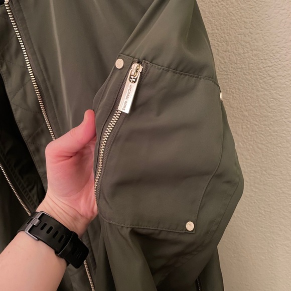 Michael Kors Bomber Jacket - Offers Welcome - Picture 4 of 13